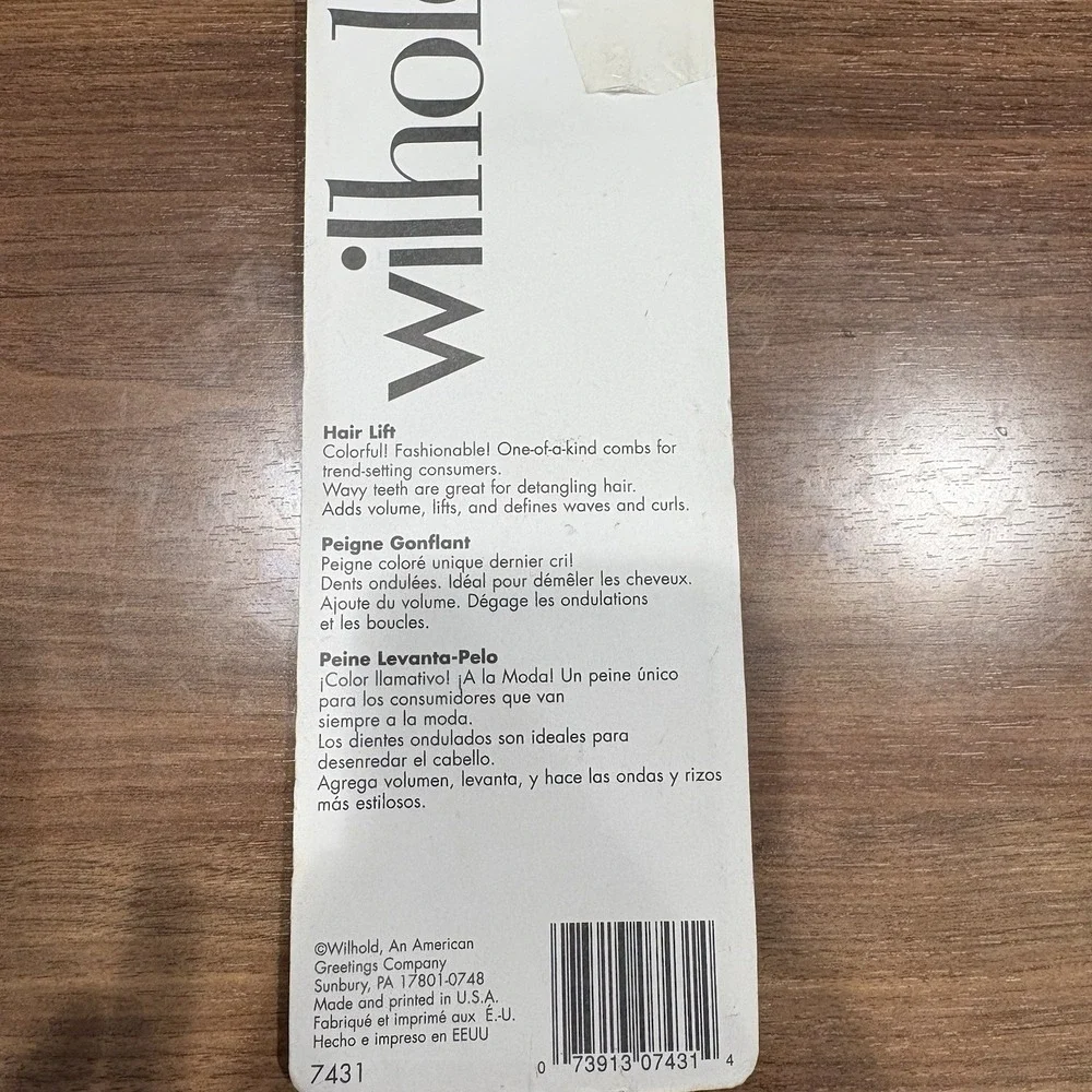 Vintage Wilhold Wavy Hair Lift Pick Comb White Green Dip Rare NEW 7431